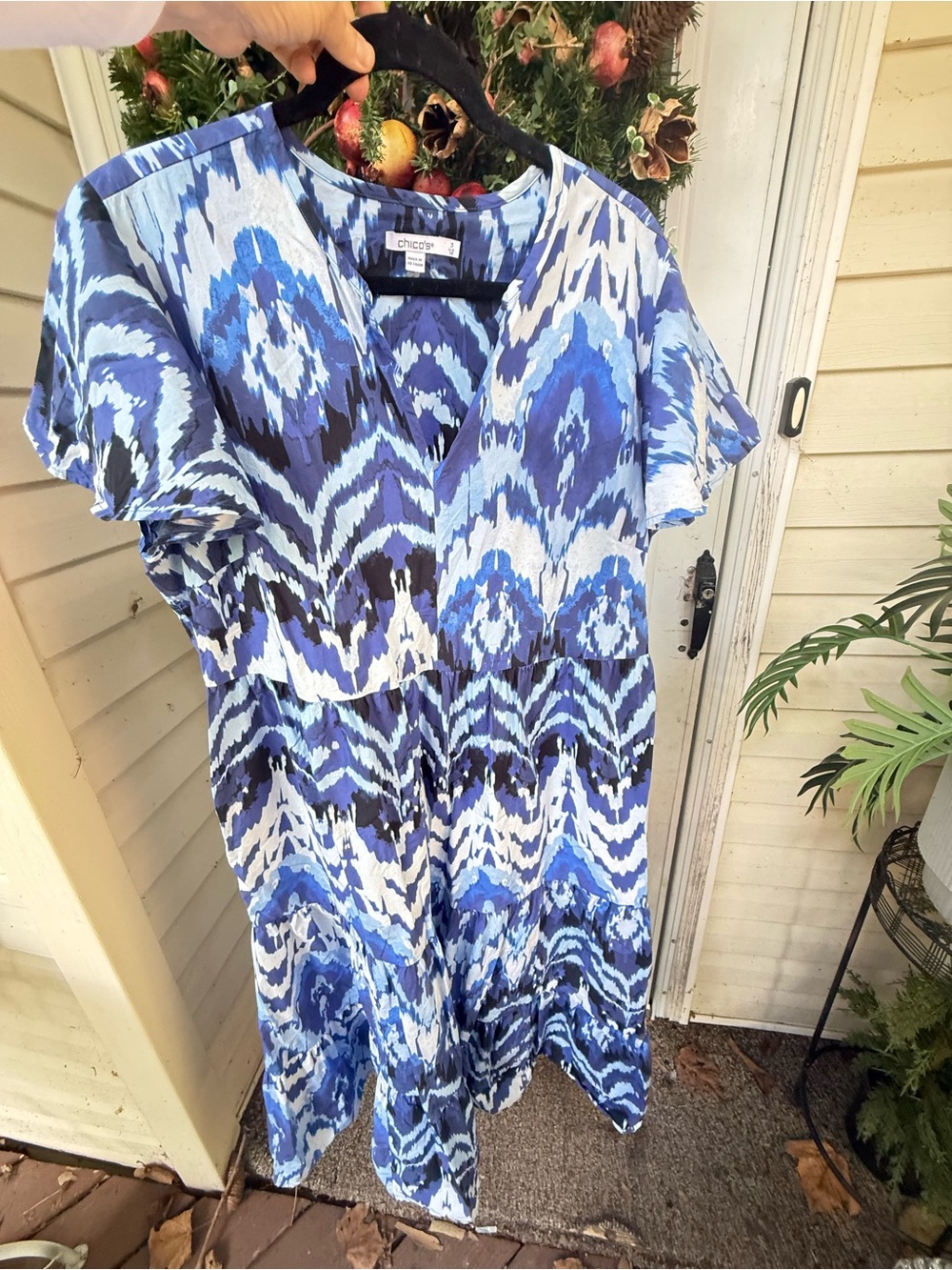 Chico's Blue & White Ikat Midi Dress with Flutter Sleeves - Size 3